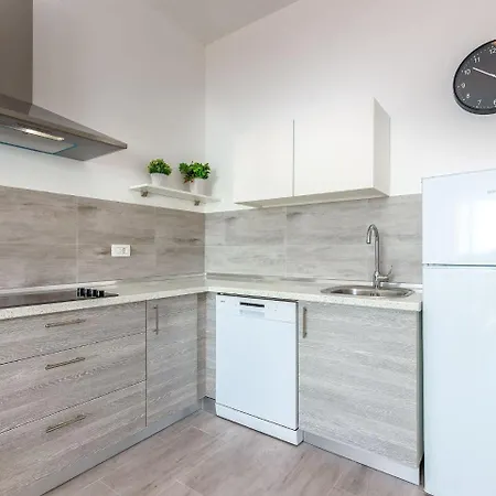 Villa In Croatia Near The Sea *